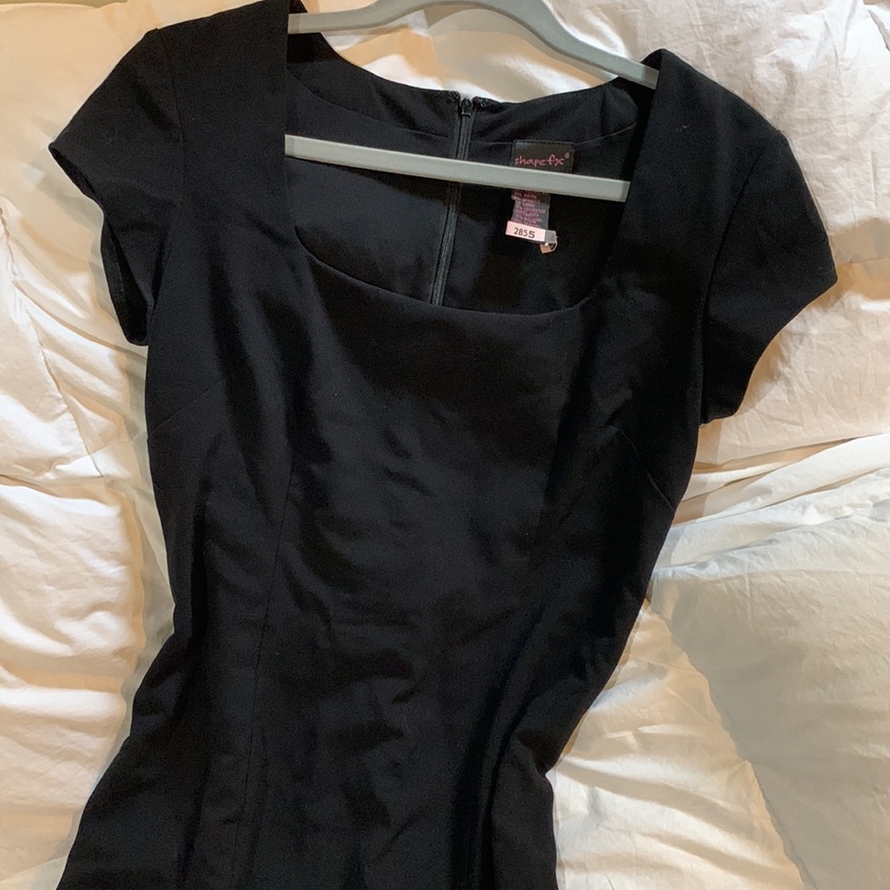 Dress - Picture 2 of 5